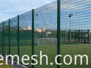 Y Post Welded Wire Mesh Security Prison Airport Fence Netting1